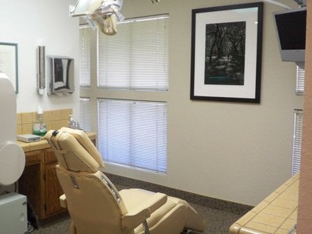 Gilroy Smiles dental chair