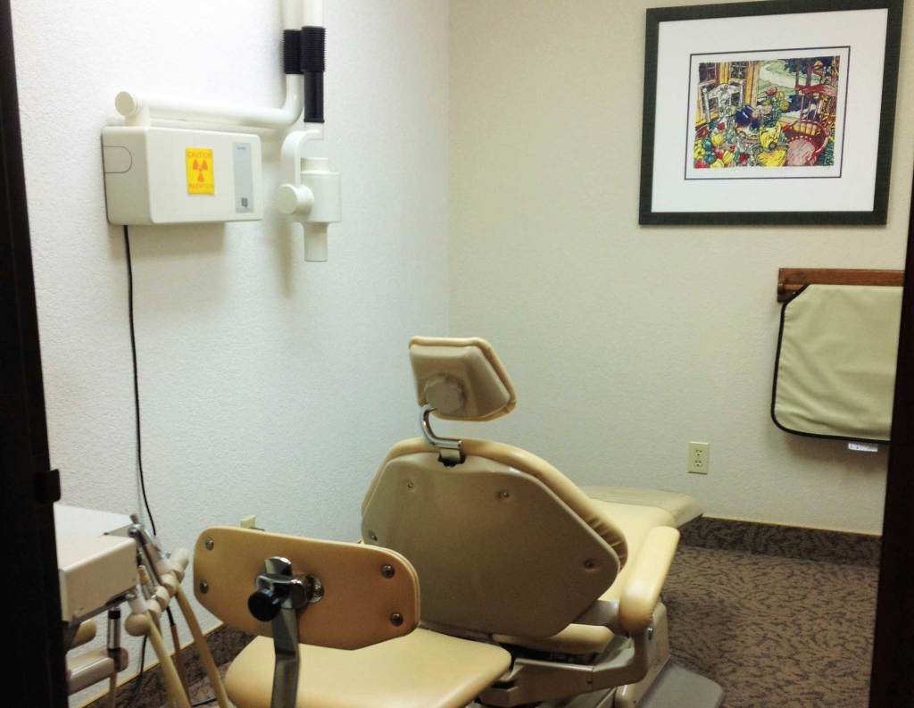 Gilroy Smiles dental chair