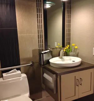 Gilroy Smiles has nicely appointed facilities